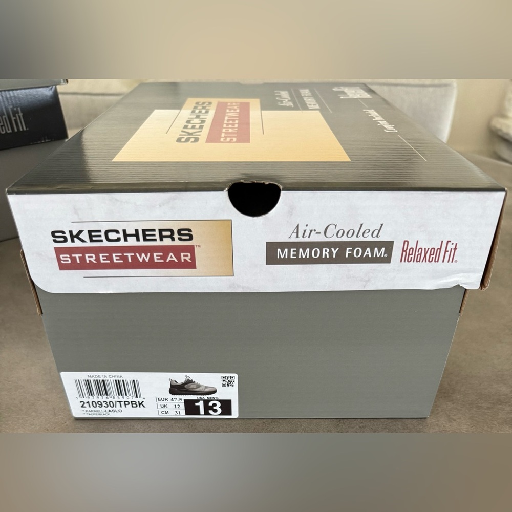 NIB/NWT Men’s Skechers Black and Taupe Walking Sneakers. - Picture 12 of 16